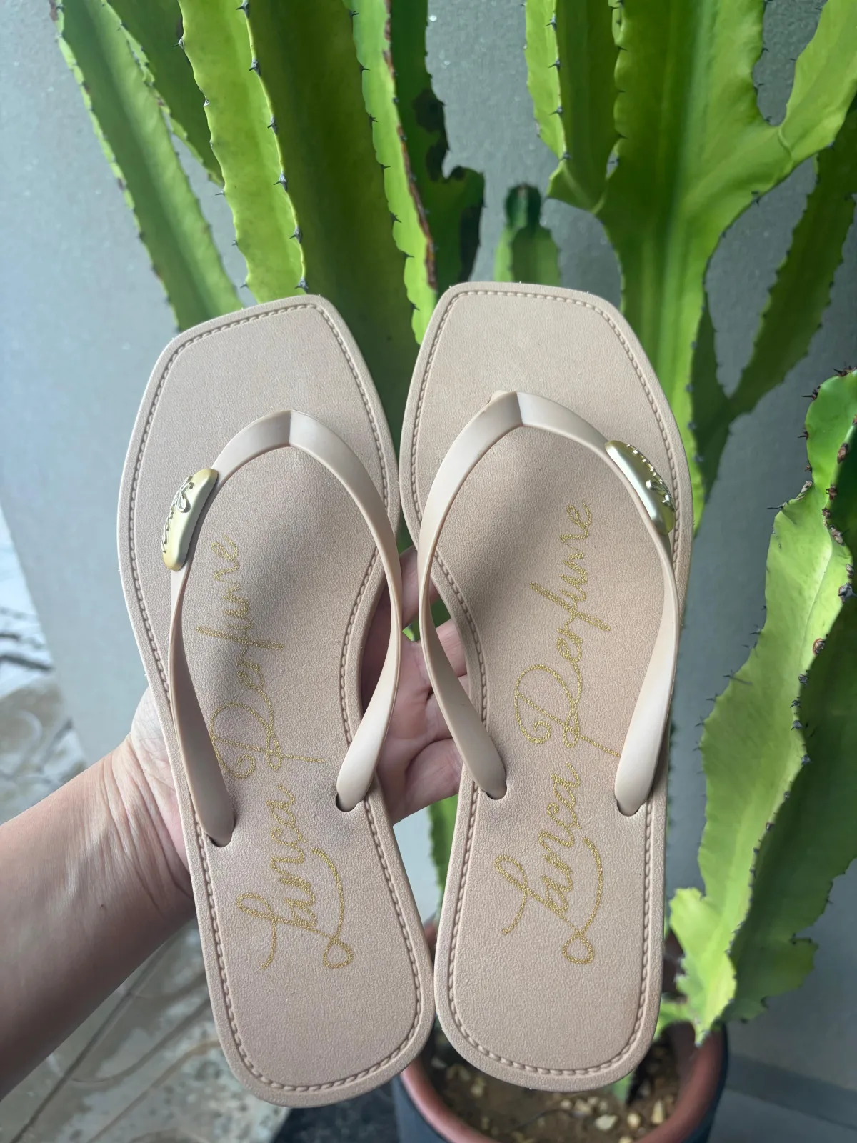 Chinelo Lanca perfume
