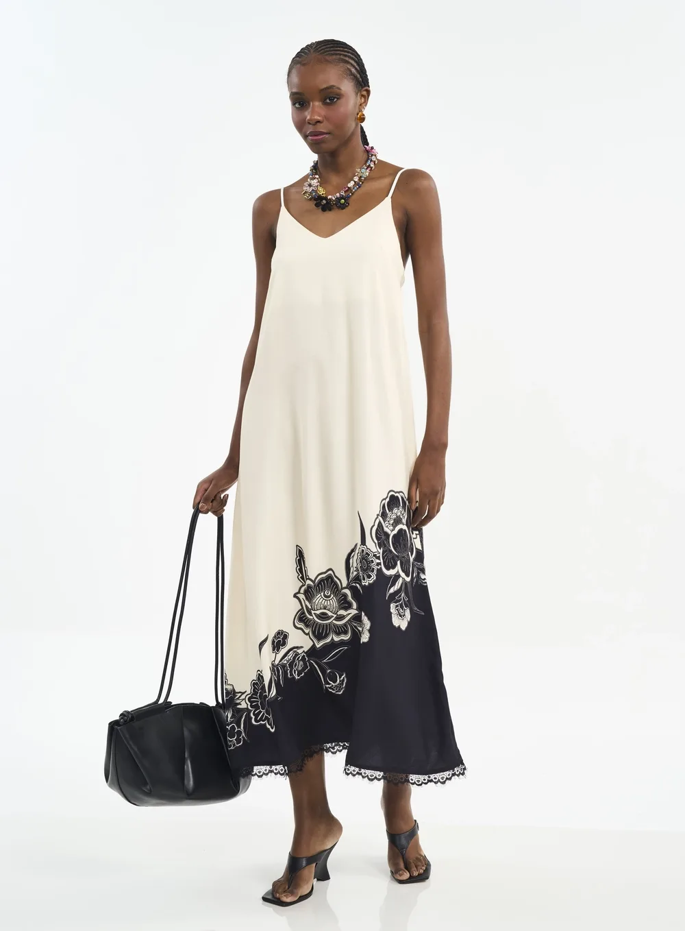 Vestido Midi Com Estampa Localizada E Renda